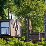 Campsite Mornamaa Puumaja Pesae 2